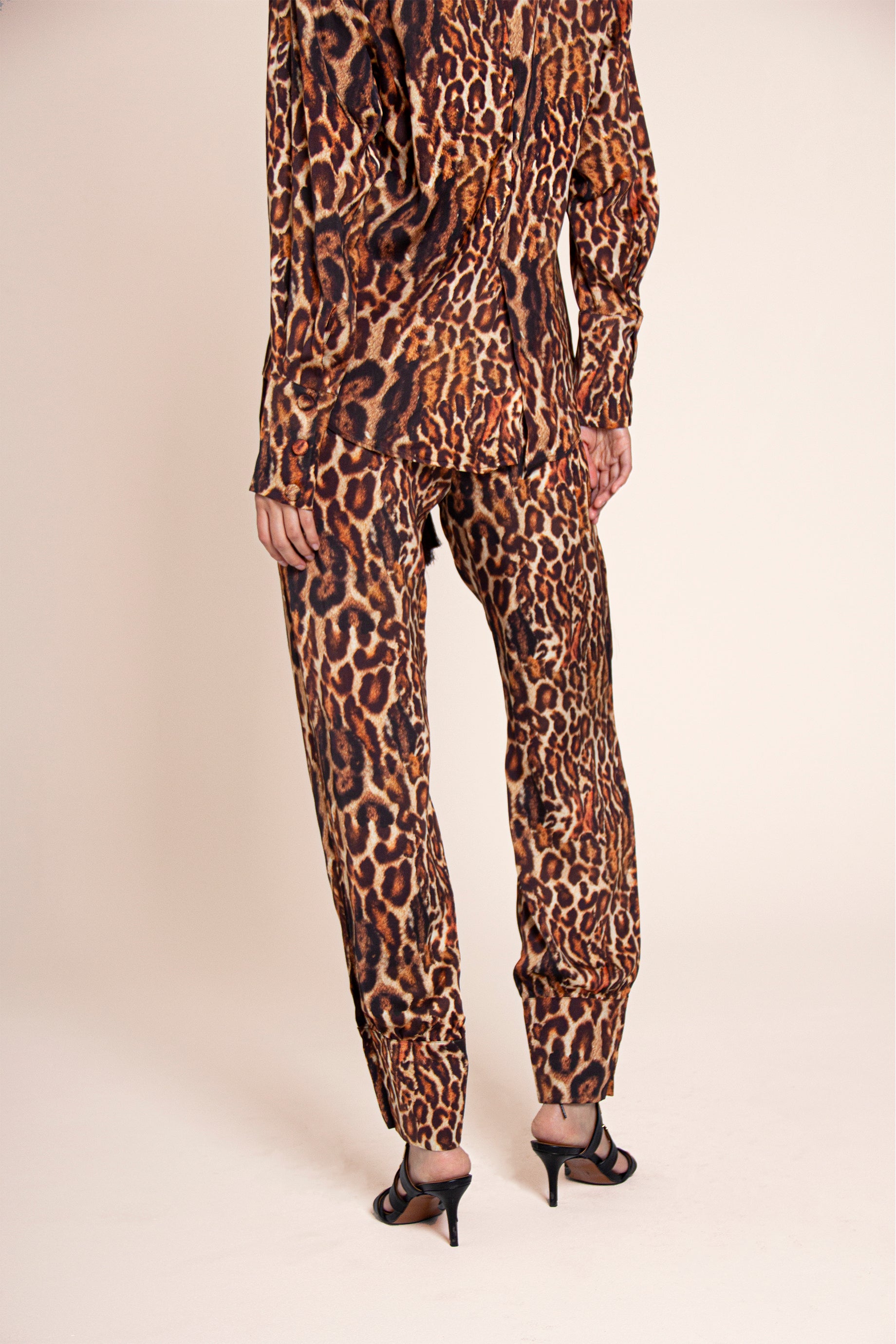 GAIA SILK PANT WITH TASSEL DRAWSTRING